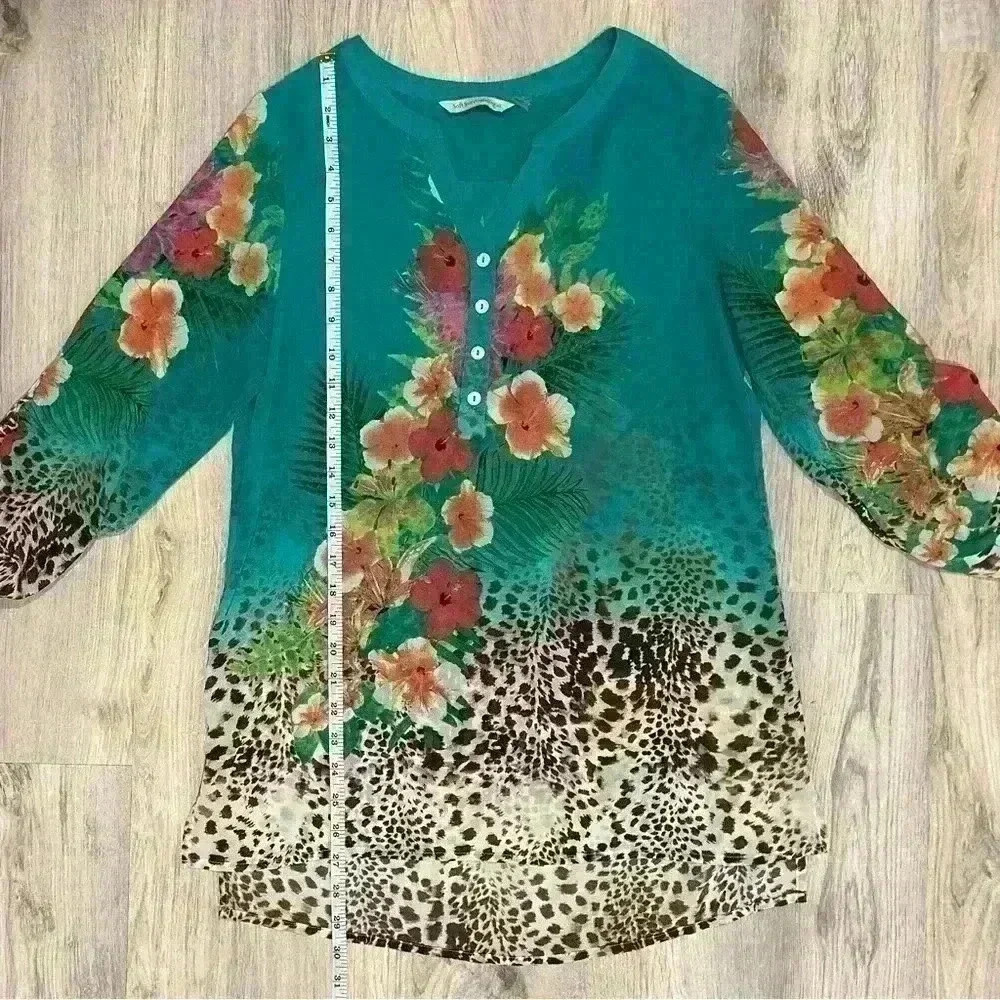 Soft Surroundings Tropical Floral Leopard Top 3/4 Sleeve Sheer Blouse Size S - Picture 2 of 5